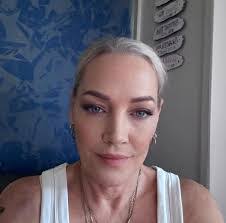 Tricia Savage's Instagram, Twitter & Facebook