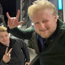 Damon Franz's Instagram, Twitter & Facebook