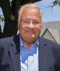 Sublette OKs billionaire's resort where deer and antelope play