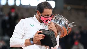 Breaking news headlines about rafael nadal, linking to 1,000s of sources around the world, on newsnow: Roger Federer Other Stars Celebrate Rafael Nadal S Historic Day At The 2020 French Open