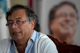 Exguerrillero urbano, Gustavo Petro, se encamina hacia presidencia de  Colombia