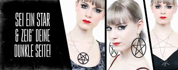 Queen Of Darkness Gothic Fashion Shop Schwarze Mode