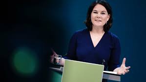 Wegen corona können die meisten schüler nicht in die schule. Rs0c Kuqa6 G0m