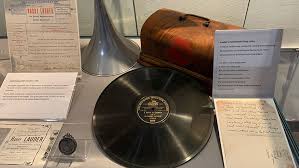 Low Parks Museum awarded £36K for Sir Harry Lauder exhibition