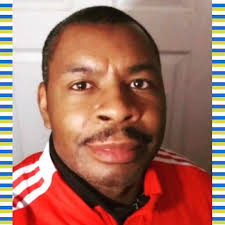 Are Bob Bell's red slingshot and slingshot elbow sleeves effective and safe  for bench pressing?