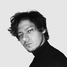 Boy B.I.E. (@Jungle915)