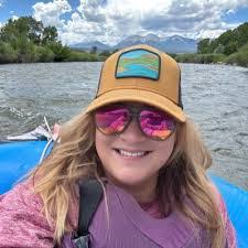 Darlene Kirkpatrick's Instagram, Twitter & Facebook