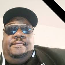 Oh my goodness! Who is this?? "I Know I've Been Changed"