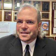 Amazon.in: Daniel Branagan: books, biography, latest update