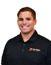 Jerry Lewellen's Instagram, Twitter & Facebook