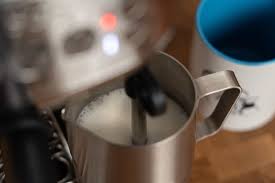 How to froth almond milk without a machine. Milk Foam Coffeeness Milk Foam Tips For The Perfect Latte Macchiato