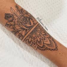 That Mandala Girl On Instagram Upper Forearm Rose Cuff For The Gorgeous Chloelogarzo Forearm Tattoo Girl Mandala Wrist Tattoo Cuff Tattoo