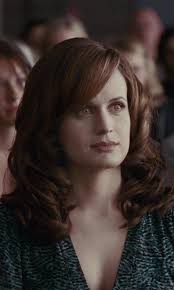 Capelli preferiti e meno preferiti di Esme : r/twilight