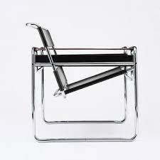 Marcel bruer, for example, experimented with metal just as art and design were fused during the production process at bauhaus workshops, industrial design today is also an immersive, holistic. Bauhaus Design Mobel Lampen Mehr Im Connox Shop