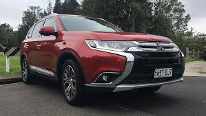 Request a dealer quote or view used cars at msn autos. Mitsubishi Outlander 2017 Review Carsguide
