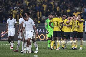 More images for bola sepak malaysia lawan indonesia » Lensa Mg Aksi Aksi Harimau Malaya Baham Garuda 2 0 Malaysia Indonesia