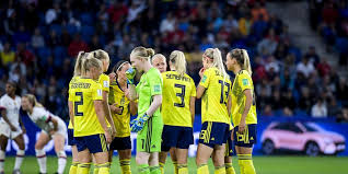 As of 2003, the town had an estimated population of 8,285 and a den. Ovantat Sverige Forlorade Nu Vantar Kanada Hallandsposten
