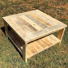 Keepin' it simple for outdoor living! Pallet Interior Square Coffee Table Plans Design Premium Material High Quality Wonderful Ideas Sen Pallet Wood Coffee Table Diy Coffee Table Coffee Table Plans