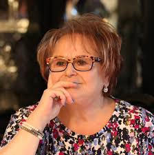 How to fix a printer that won't feed paper?