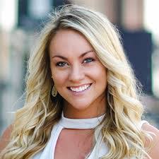 Alexandra Sperling's Instagram, Twitter & Facebook