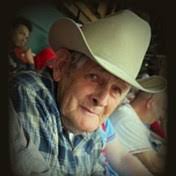 Darlene Ulmer's Instagram, Twitter & Facebook