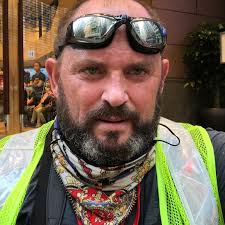 Scott Mallon (@anamericaninbangkok) • Facebook