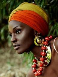 Beautiful African lady | Косметические товары, Африканские женщины,  Африканские модели