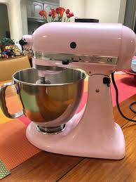 The ovente hm161 hand mixer features a speed selector switch with 5 mixing speeds that you can change depending on your chosen recipe. Kitchenaid Mixer Pink Tv Home Appliances Kitchen Appliances Hand Stand Mixers On Carousell