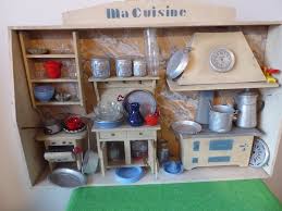 Ancienne Cuisine En Bois 50 Ustensiles Annees 30 Tbe Cuisine Bois Mobilier De Salon Bois