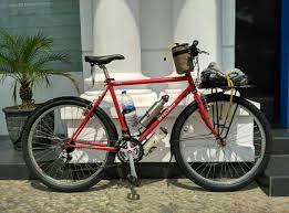 Pin Di Randonneur