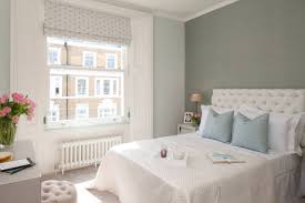 Setting up your spare bedroom for visiting friends and family? Budget Decorator How To Get Your Guest Room Ready On A Budget Fast Houzz Uk