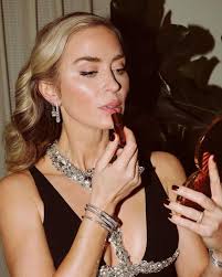 Celebrity Manicurist & Educator