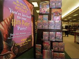 Harry potter is an international phenomenon, but what do you do when you've read all the books in the series? The Outsiders Reinvented Young Adult Fiction Harry Potter Made It Inescapable Vox