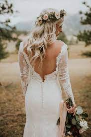 Flowers By Lace And Lilies Estes Park Wedding Colorado Wedding Twin Owls Steakhouse Black Canyon Inn B Flower Crown Hairstyle Bride Gorgeous Wedding Dress