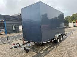 BW 450 met oprijklep huren - TrailerTrading voor trailers en voertuigen