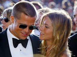 Hollywood exes jennifer aniston and brad pitt were photographed having a tender moment backstage after each won sag awards. Jennifer Aniston Still Wears Brad Pitt S Engagement Ring Wirewag