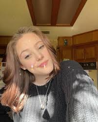 Ella Priest (@ella.priest) • Instagram photos and videos