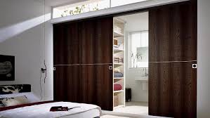 5 bad im schlafzimmer integriert. Badezimmer Und Schlafzimmer In Einem Raum Planungswelten