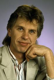 Hier de feiten. It's all a Matter Of Facts: The Dizzy Man's Band from De  Zaan was founded in 1969 under the name Take Five. In 1970, they changed  their name and