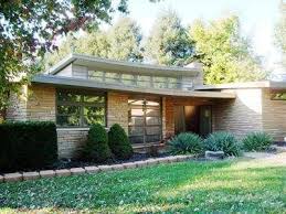 Mid Century Modern Homes And Real Estate Mid Century Modern House Mid Century Modern Exterior Mid Century House