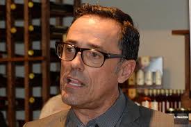 François Paradis perd son micro au 106,9 FM