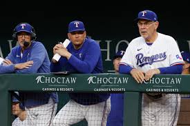 Rangers bench coach Donnie Ecker loses home in fire, but escapes unharmed