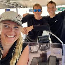 Todays crew! On our way to Jan Thiel Beach to welcome our guests for today  and tour to Klein Curacao 💪🏼👙🩲🩱