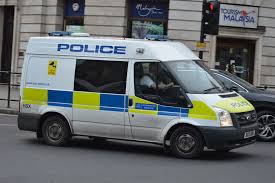 Met Police Ford Transit Station Van Bx13 Dbu Hsx Ford Transit Police British Police Cars