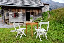 leos alm sarah lechleitner hutte mieten urlaub stein dusche