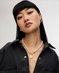 Congratulations to all the amazing women who competed in this week's  Scotties Tournament of Hearts in Grande Prairie. They all looked stunning  in their Hillberg & Berk Sparkle Ball™ Earrings. It's an