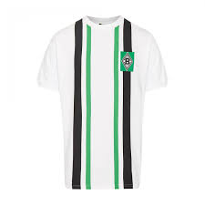 Mönchengladbach, commonly known as borussia mönchengladbach (pronounced boˈʁʊsi̯aː mœnçn̩ˈɡlatbax), mönchengladbach or gladbach (abbreviated as borussia mg). Jersey Borussia Monchengladbach 1974 75 Retrofootball