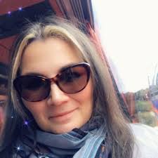 Liz The Whiz (@lizthewhiz_VA)