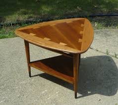 Vtg Mid Century Modern Lane Acclaim Guitar Pick Triangle Side Table 0900 21 Side Table Table Indoor Furniture