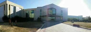 Usak Universitesi Saglik Hizmetleri Myo Ilk Ve Acil Yardim Nenerede Web Sitemiz Www Nenerede Com Tr Home Fashion Tasarim Acil Tip Teknisyenligi